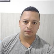 Me defino como una persona responsable ordenada para con sus deberes y mi compromiso de enseñar es para todo tipo de población ya que durante mis prácticas como licenciado e trabajado con primera infancia básica primaria, secundaria y bachillerato y adult